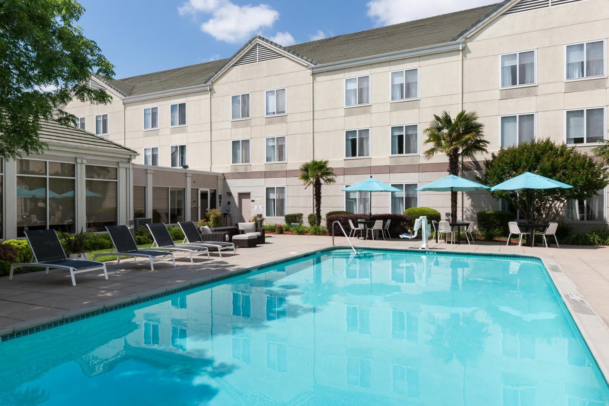Hilton Garden Inn Sacramento/South Natomas Εξωτερικό φωτογραφία
